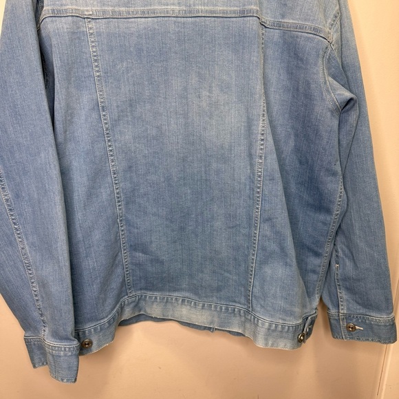 Vince Camuto Denim Trucker Jacket Size 1X - Picture 9 of 11